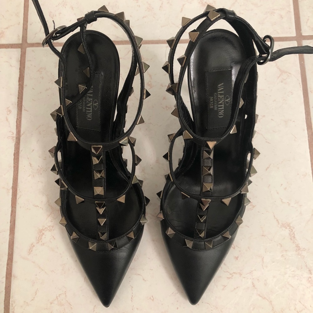 Valentino Garavani Rockstud shoes